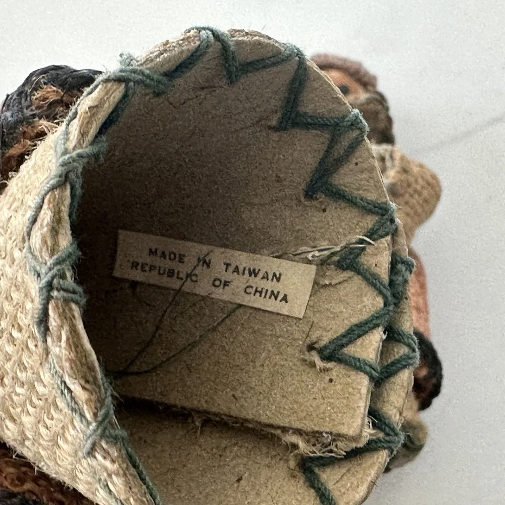 Burlap Dolls Taiwan Handmade Vintage Carrollers